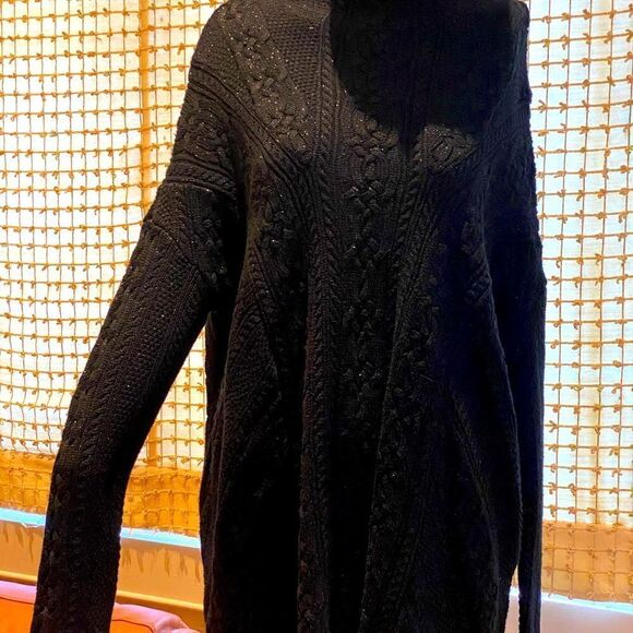 Ralph Lauren Long Black sweater with metallic shimmer - Picture 1 of 7